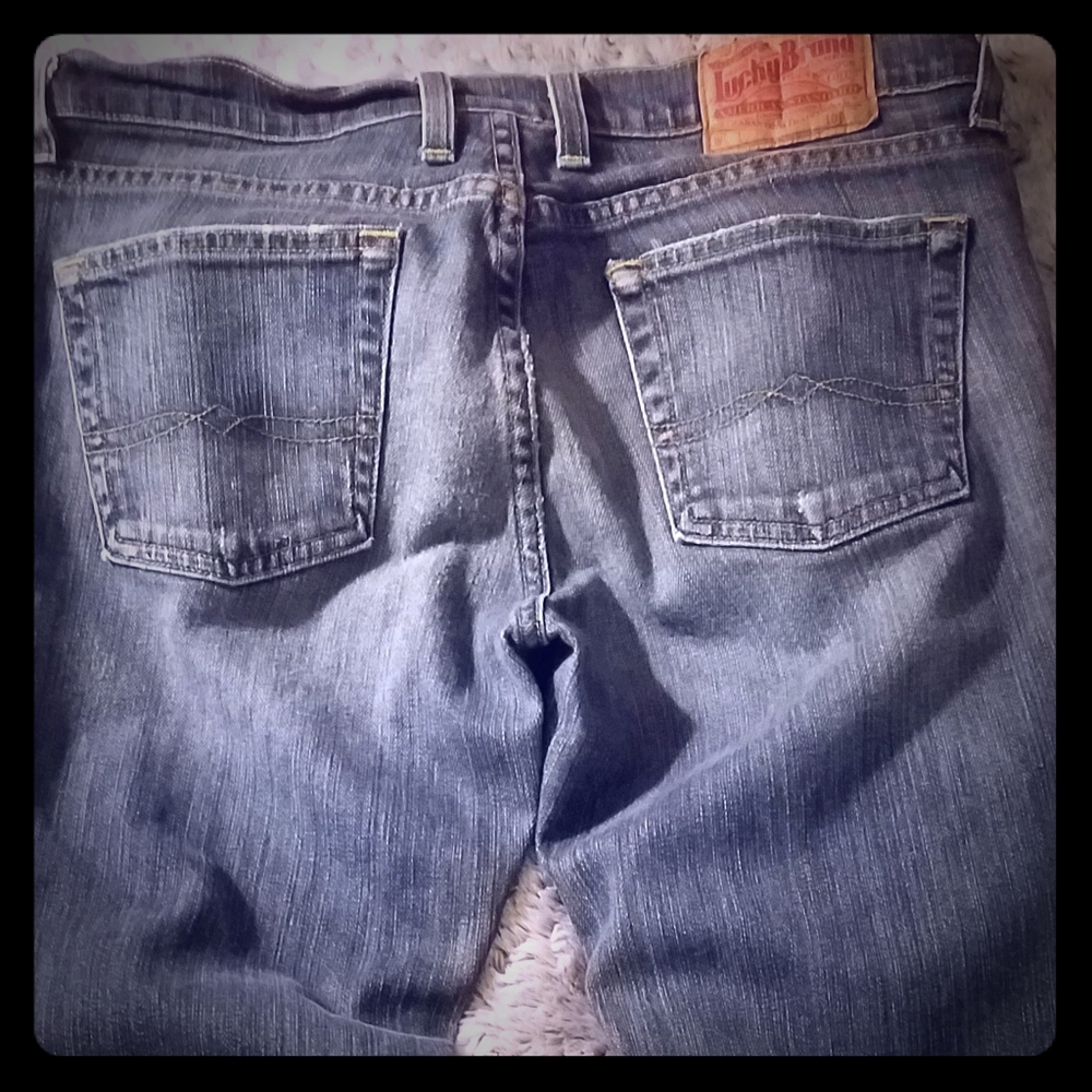Ladies size 8 Lucky Brand denim jeans